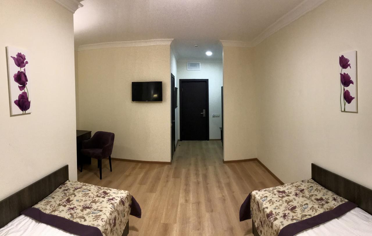 Non-Stop Economy Hotel Boryspilʼ Exterior foto